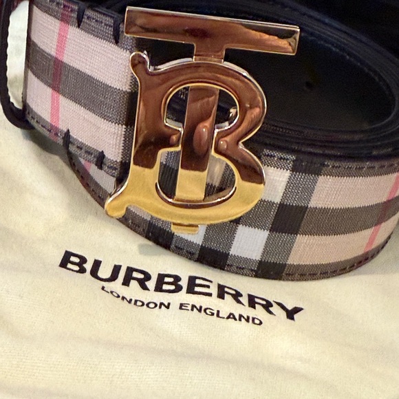 Burberry TB check belt. Excellent condition with dust bag, size Lg. - Picture 4 of 8
